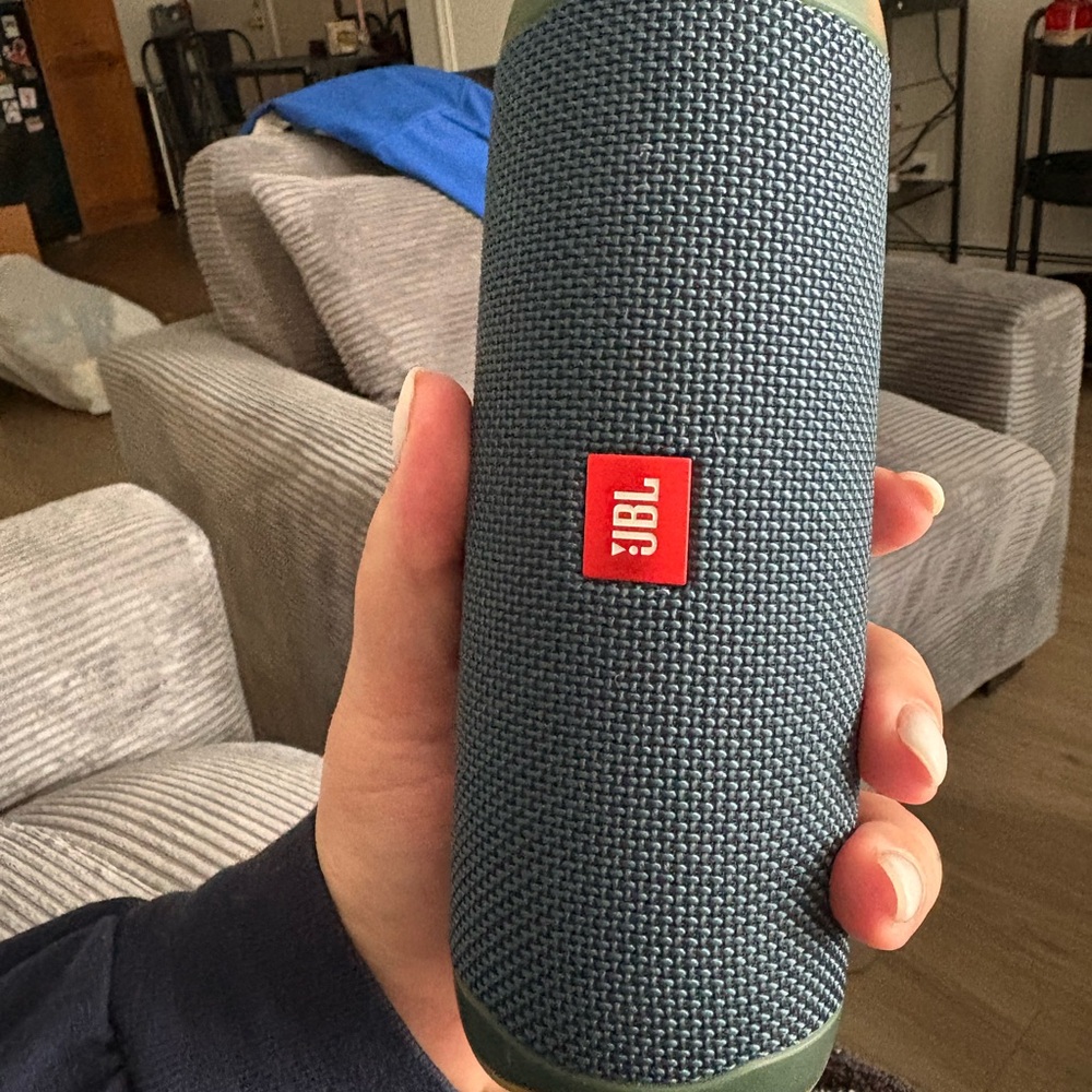 JBL Bluetooth Speaker - Dark Blue